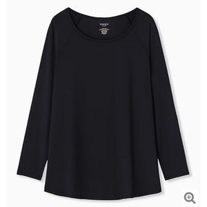 NWT! Torrid Active Size 3 Black Long Sleeve Moisture Wicking Active Tunic Tee